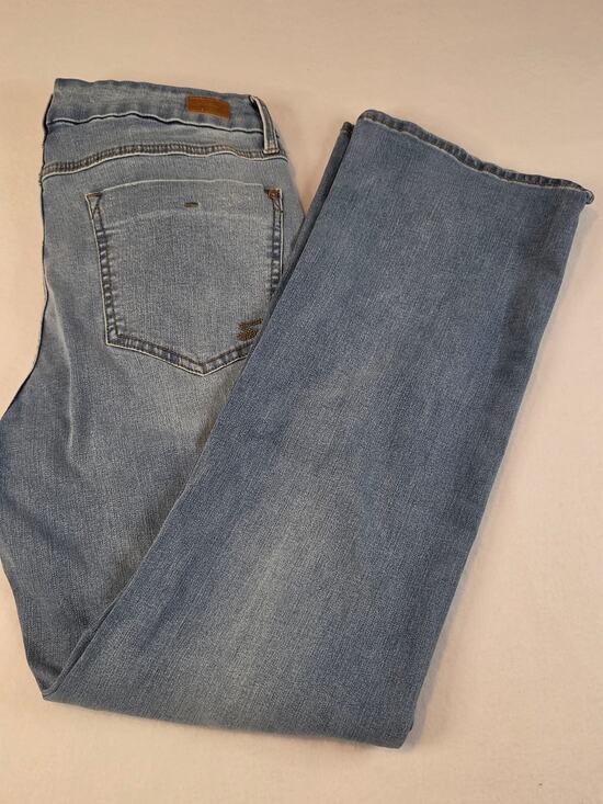 Seven7 Denim - Seven7 Tummyless High Rise Slim Boot Jeans Women's 14 Light Wash Distressed